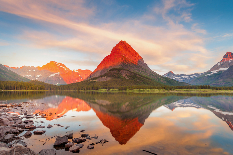 Hikers, Pin These U.S. National Parks to Your Bucket List | Shutterstock photo by Andrew S