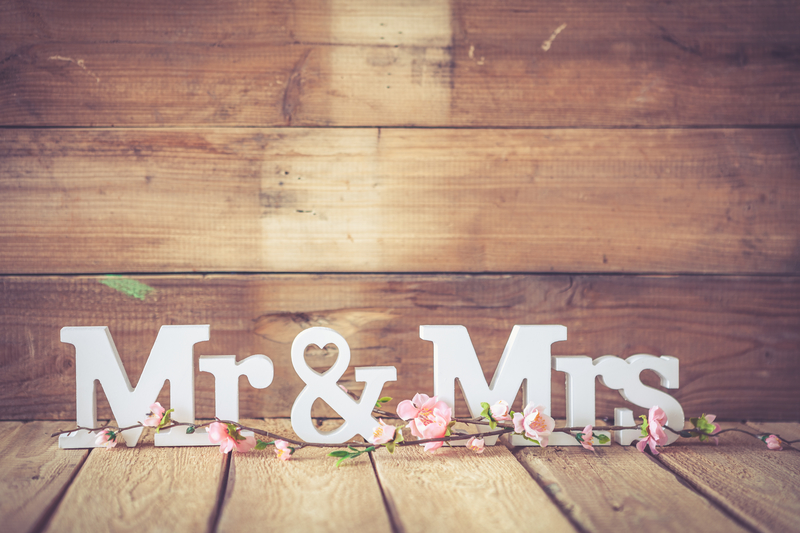 Mr. and Mrs. Parker | Adobe Stock