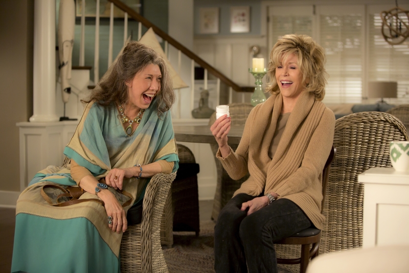 Grace and Frankie (SO-SO) | MovieStillsDB