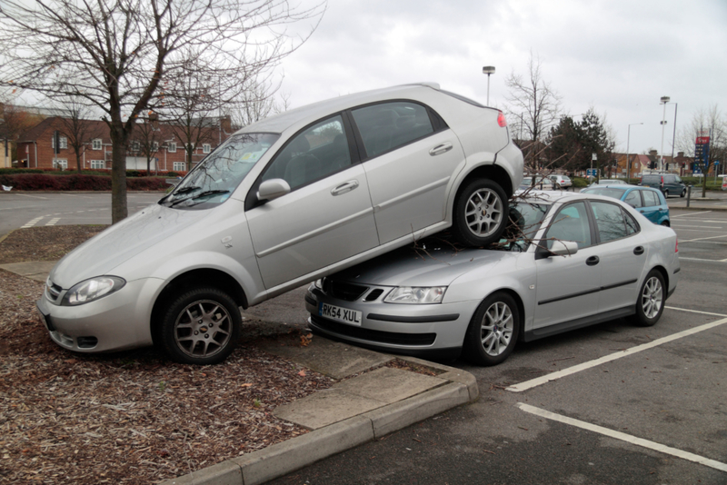 Nosedive | Alamy Stock Photo by Maurice Savage