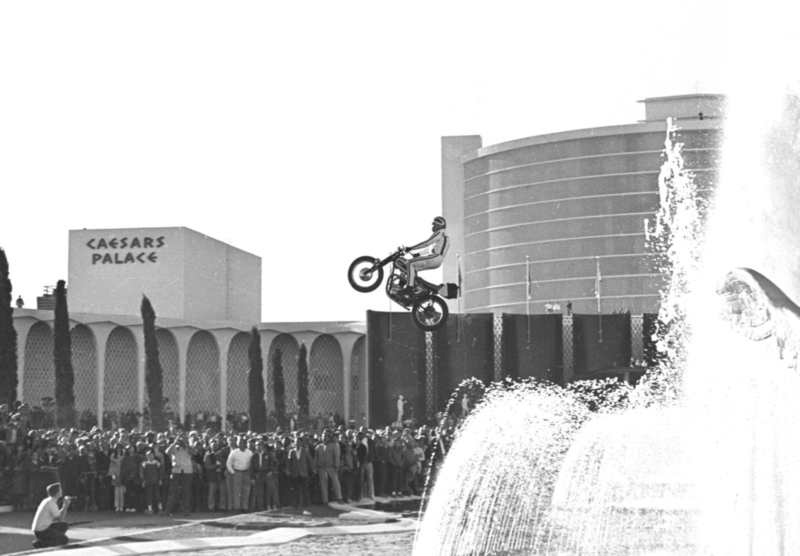 Evel Knievel | Alamy Stock Photo by UPI Photo/FILES