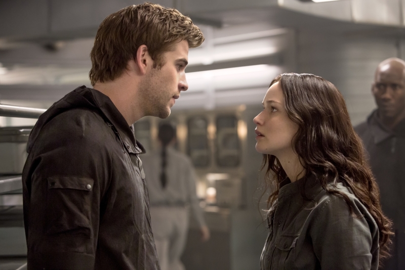 Liam Hemsworth Wouldn't Kiss Jennifer Lawrence in 